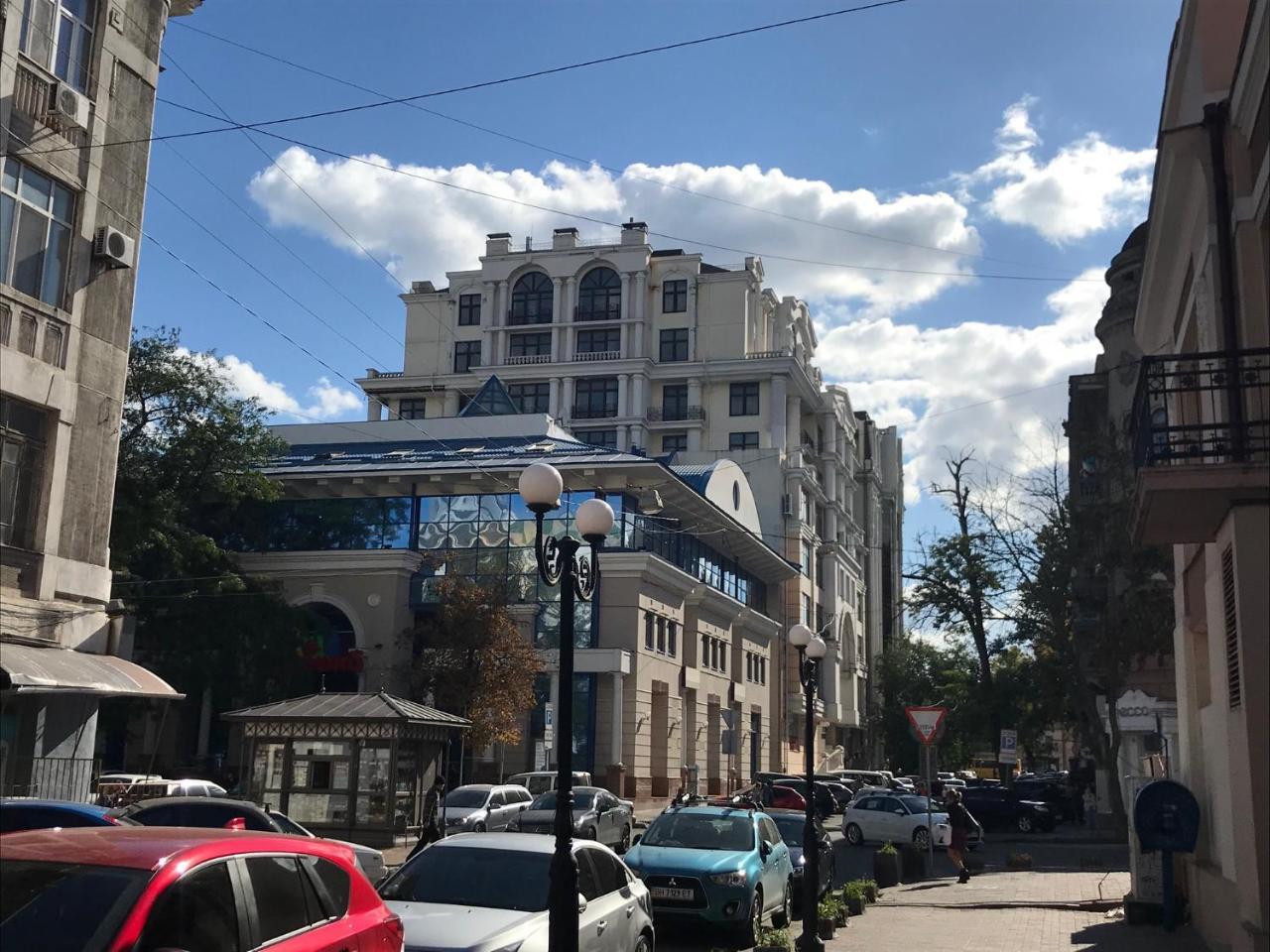 Адмирал Хостел Odessa Exterior foto